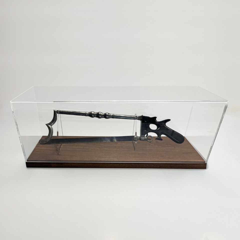 Custom handmade Plexi-Boxes available from Behr-Thyssen